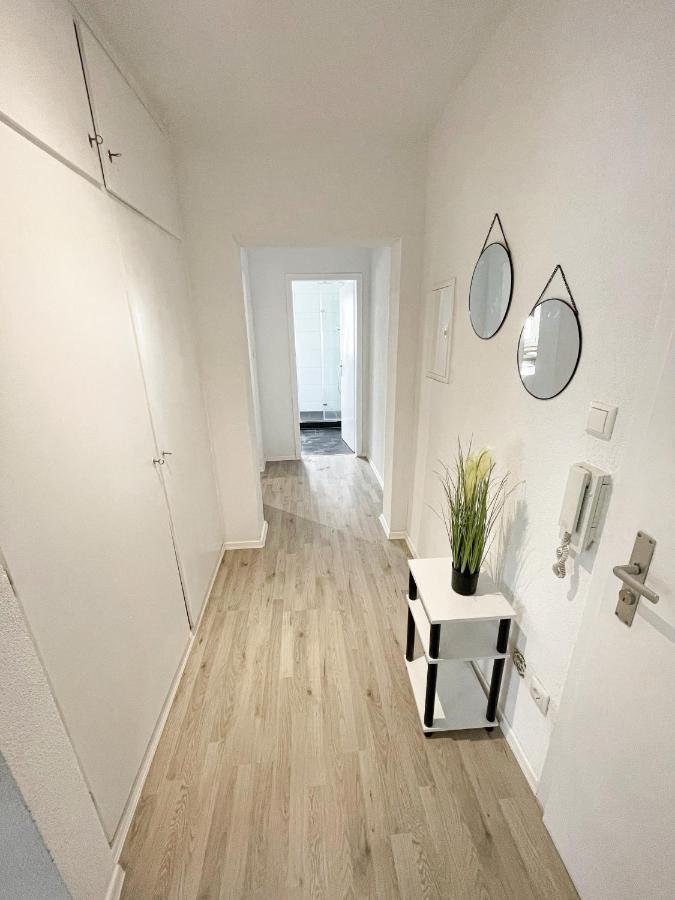 Perfekte 1,5 Wohnung Zentral In Leonberg Gegenueber Einkaufzentrum 외부 사진