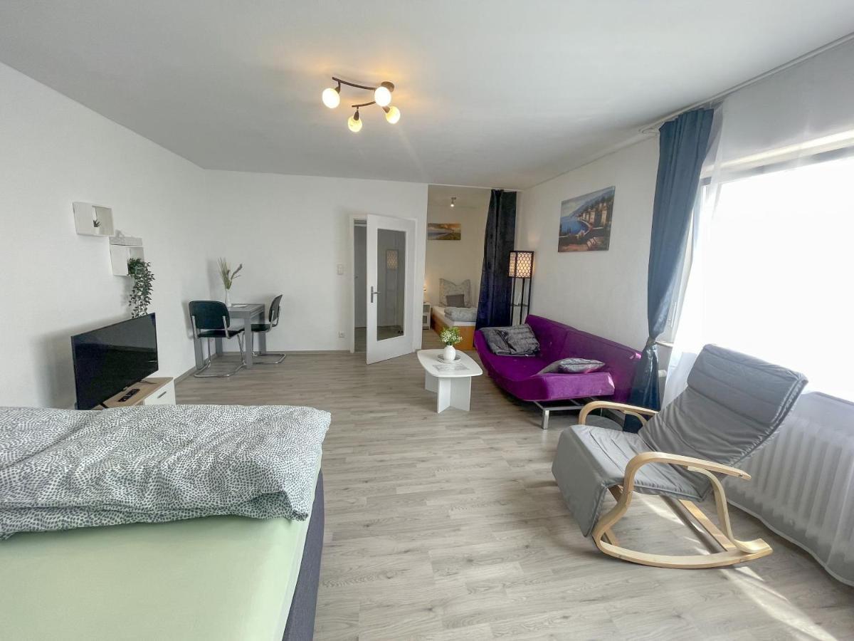 Perfekte 1,5 Wohnung Zentral In Leonberg Gegenueber Einkaufzentrum 외부 사진