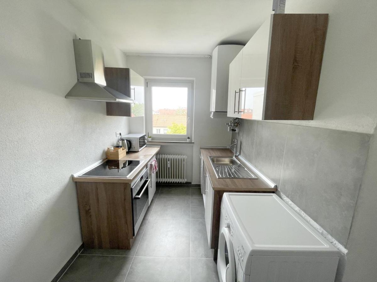 Perfekte 1,5 Wohnung Zentral In Leonberg Gegenueber Einkaufzentrum 외부 사진
